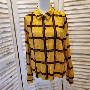 Button up plaid top